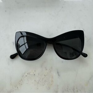 Elizabeth and James Lafayette Sunglasses